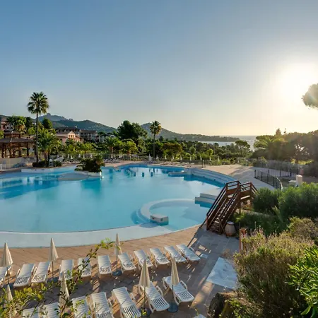 Le Village De Cap Esterel - Maeva - 2 Pieces 6 Personnes Climatise - Prestige Mae-4121